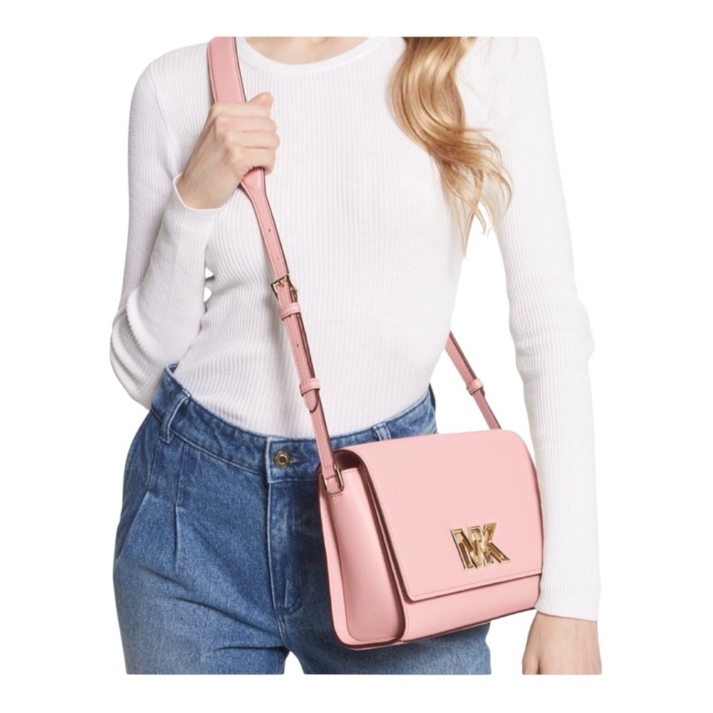 MICHAEL MICHAEL KORS Mimi Medium
Leather Messenger Crossbody Bag Powder Blush - Picture 4 of 7